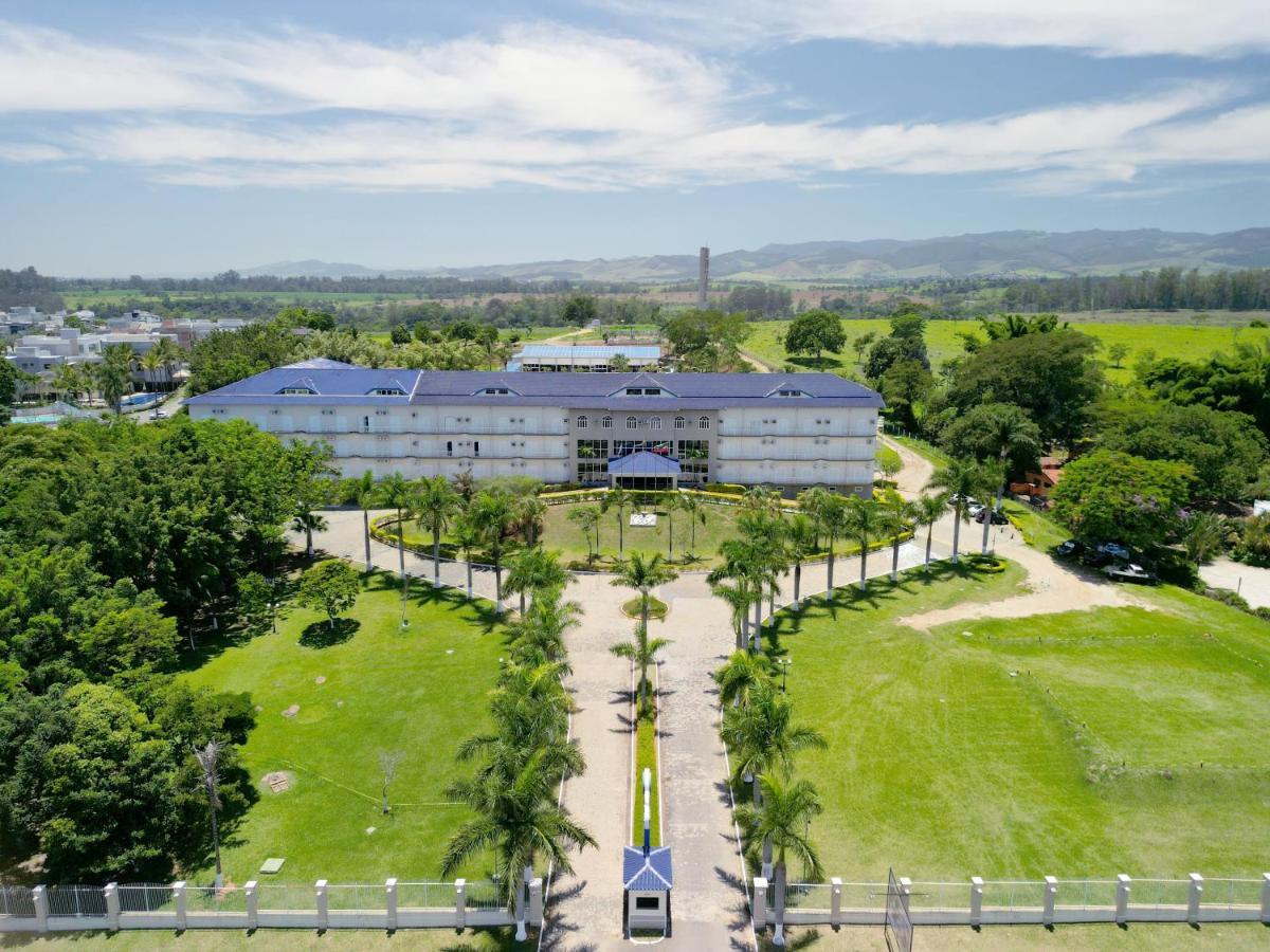 Colonial Plaza Hotel Pindamonhangaba Buitenkant foto